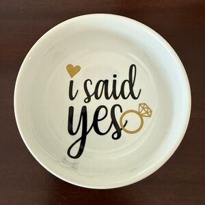 White and Gold 'I Said Yes' Ring Dish - PRELOVED